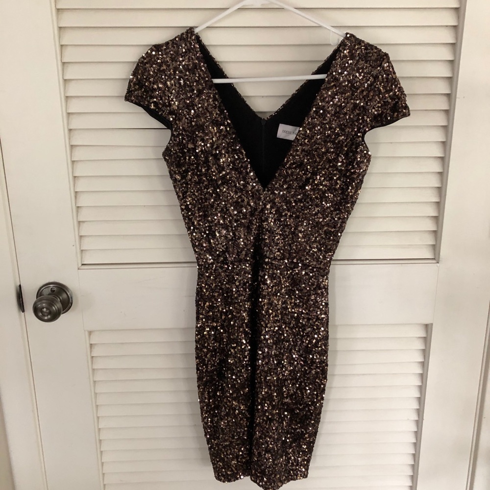 Dress the Populations Zoe mini Sequin dress